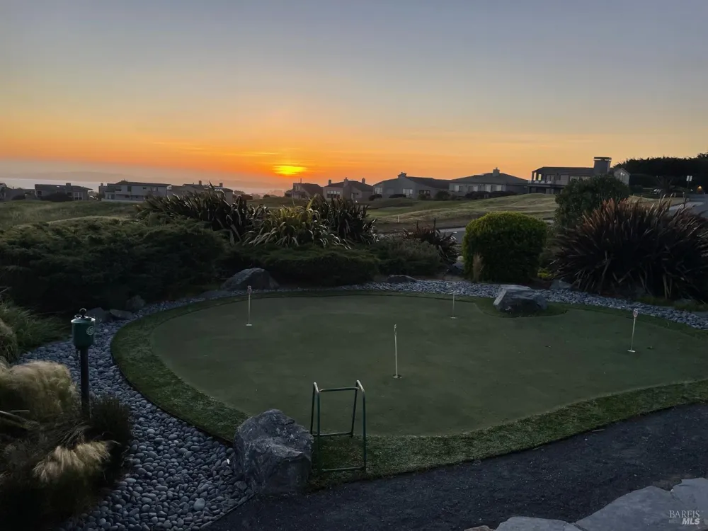20689 Mockingbird Road Bodega Bay, CA 94923