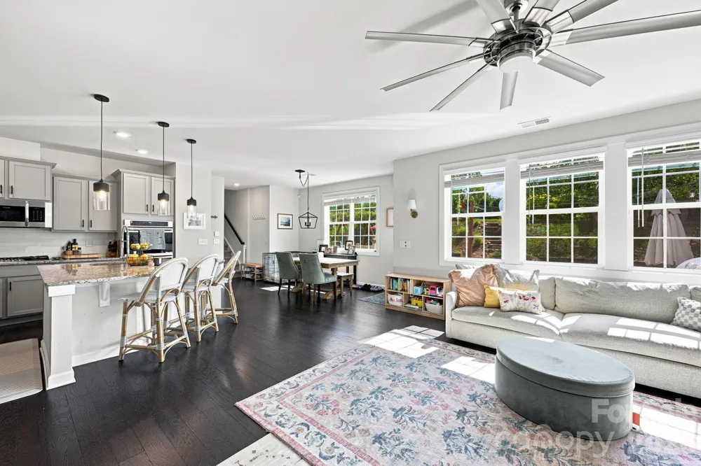 445 Hudson Place Davidson, NC 28036
