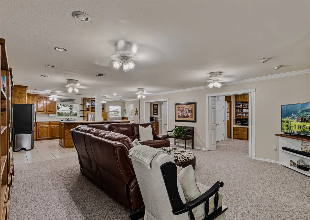 339 Colwell Road Forestburg, TX 76239