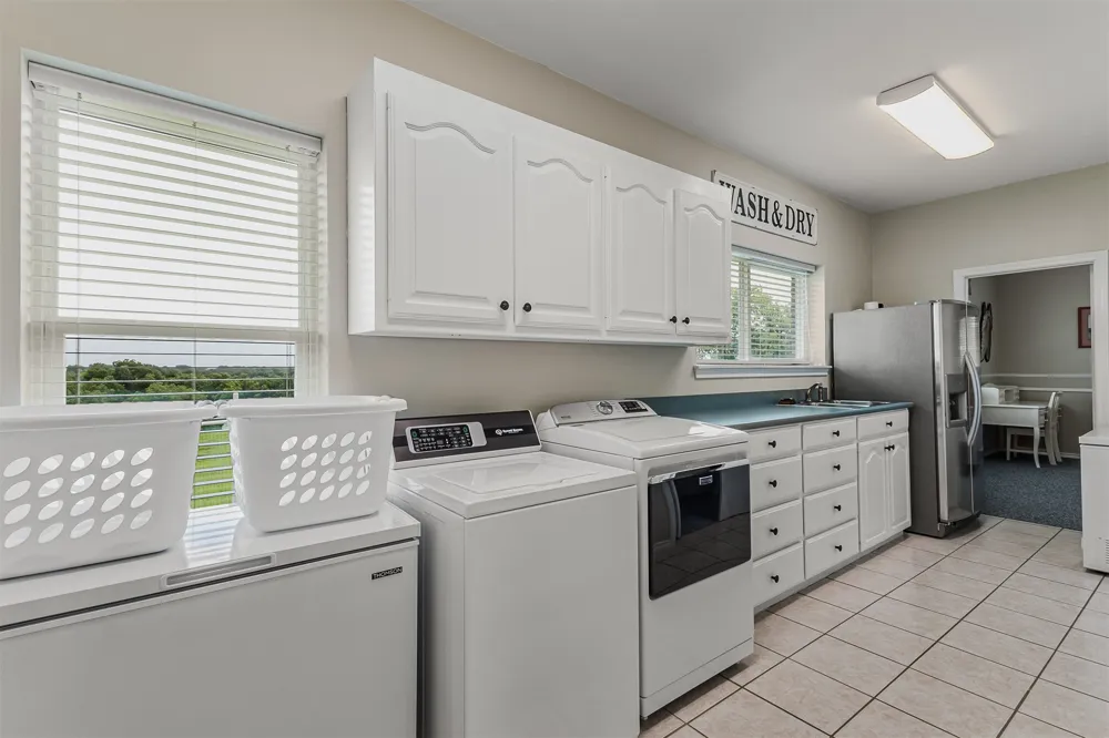 339 Colwell Road Forestburg, TX 76239