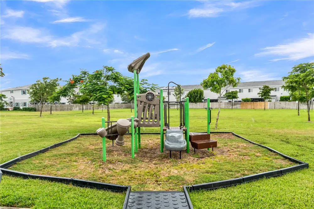 412 NW 12th Ave Florida City, FL 33034