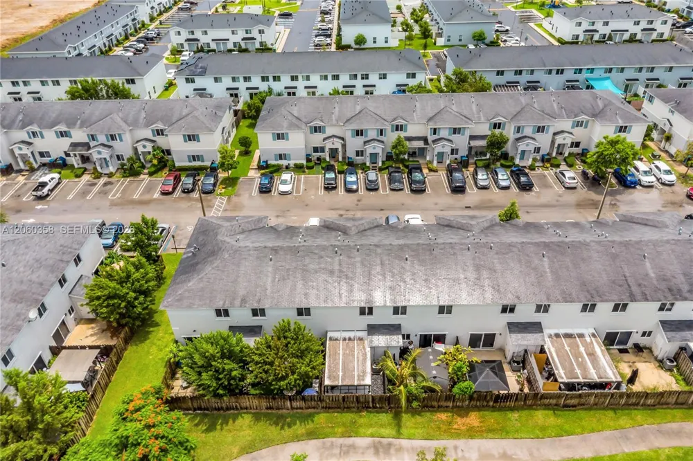 412 NW 12th Ave Florida City, FL 33034