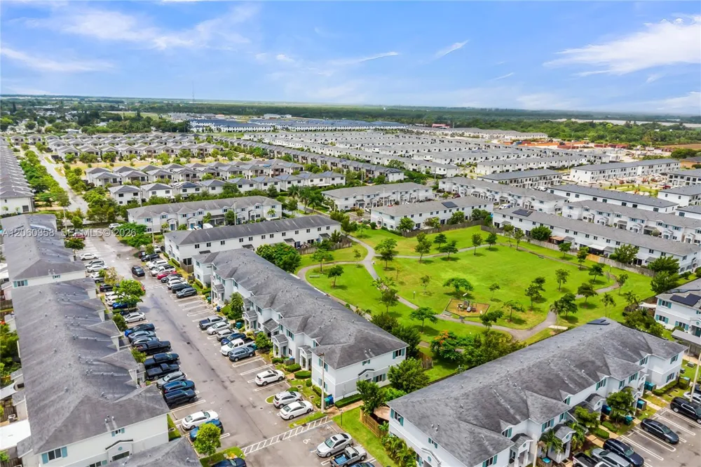 412 NW 12th Ave Florida City, FL 33034