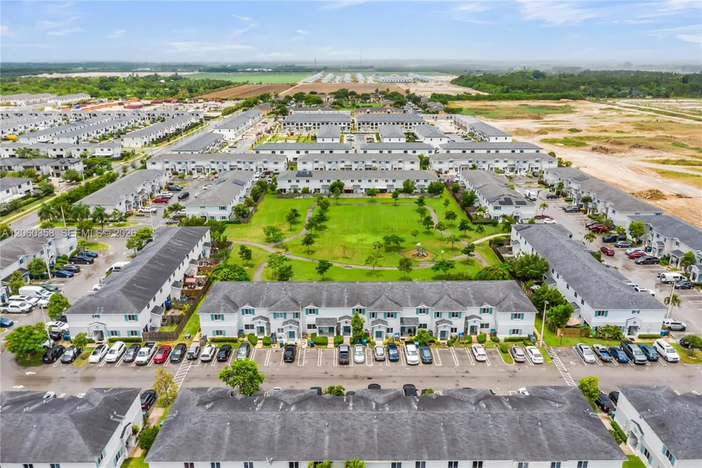 412 NW 12th Ave Florida City, FL 33034
