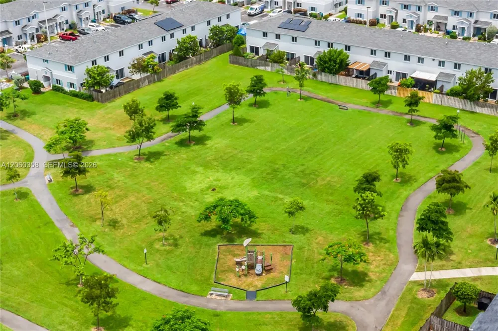 412 NW 12th Ave Florida City, FL 33034