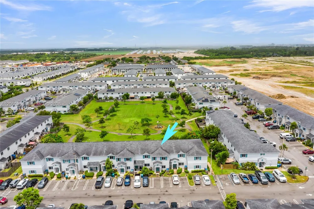 412 NW 12th Ave Florida City, FL 33034
