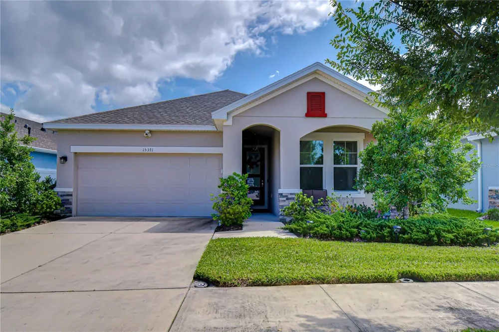 15371 CARAVAN AVENUE Odessa, FL 33556