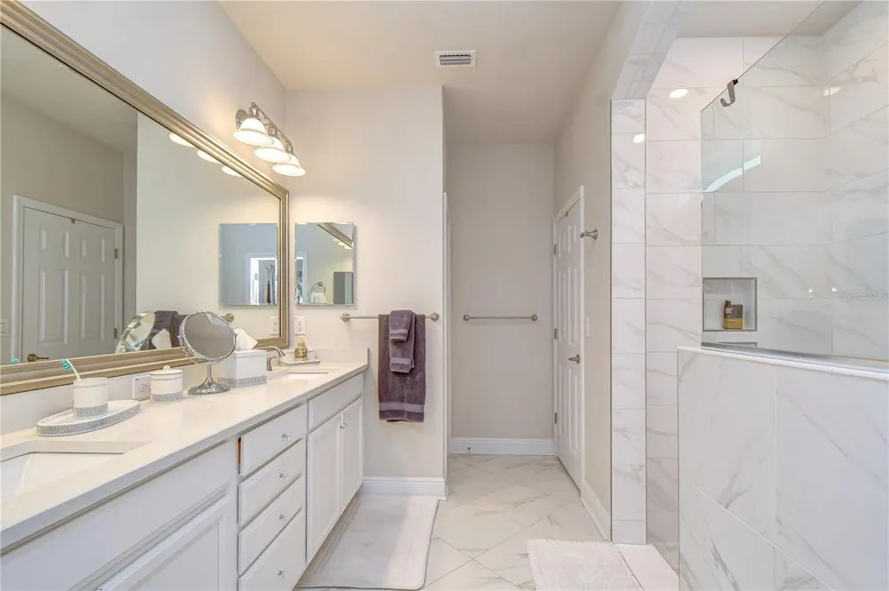 15371 CARAVAN AVENUE Odessa, FL 33556