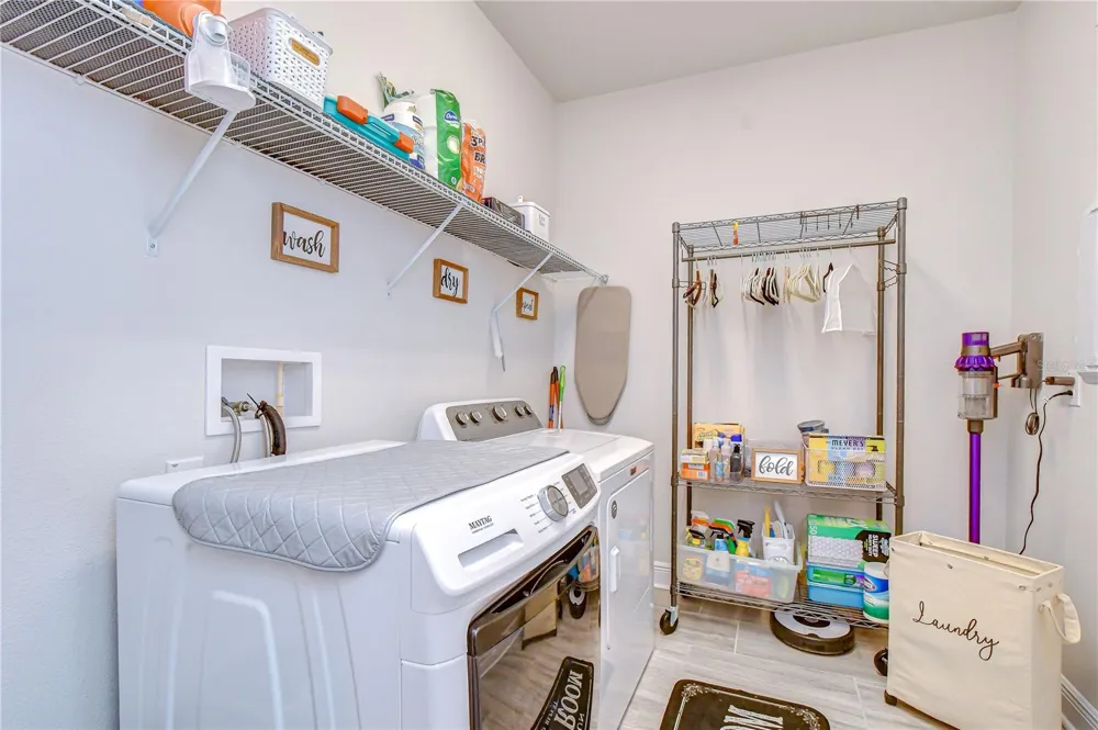 15371 CARAVAN AVENUE Odessa, FL 33556
