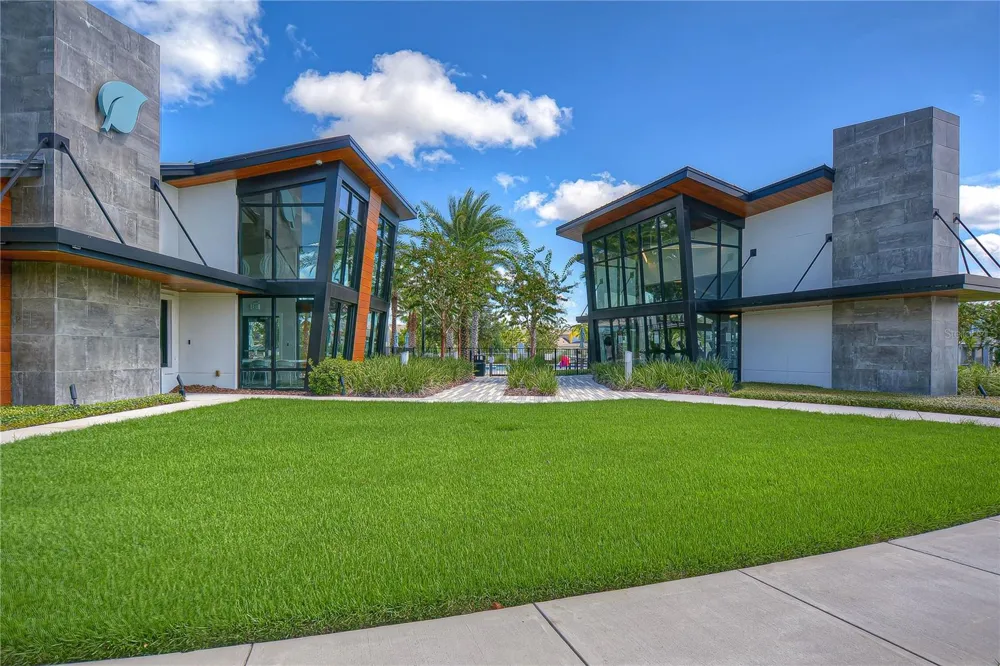 15371 CARAVAN AVENUE Odessa, FL 33556