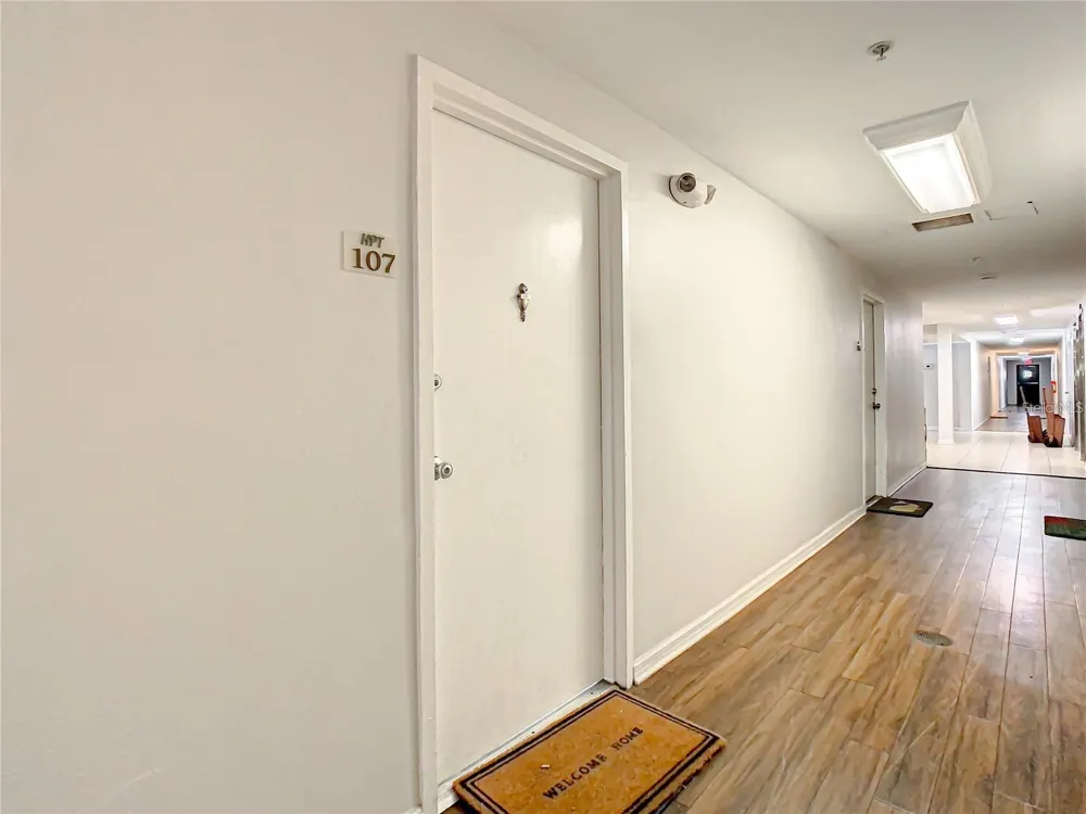 406 S CEDAR AVENUE #107 Tampa, FL 33606
