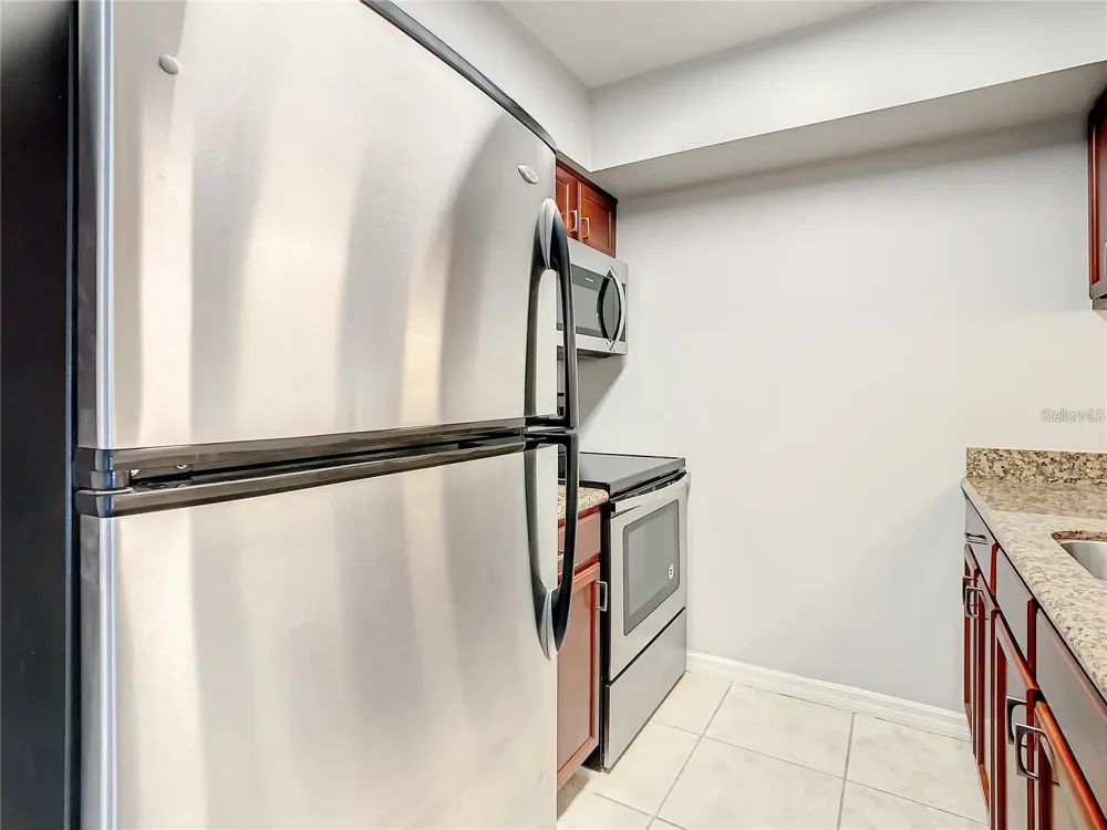 406 S CEDAR AVENUE #107 Tampa, FL 33606