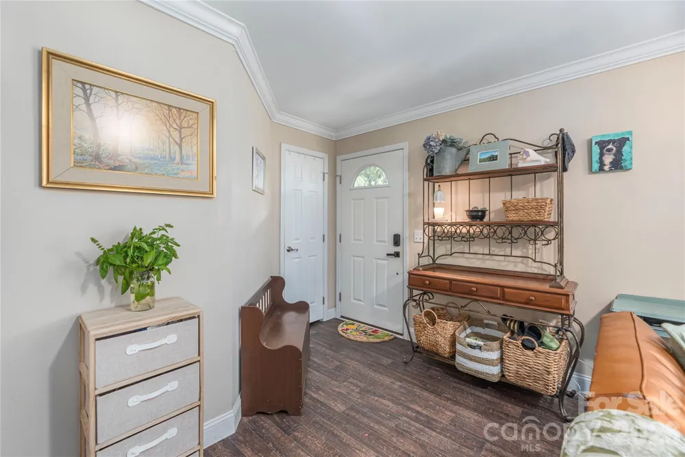 10 E Rolling Acres Drive Weaverville, NC 28787