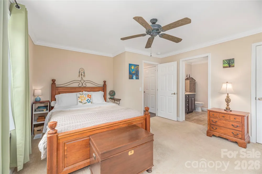 10 E Rolling Acres Drive Weaverville, NC 28787