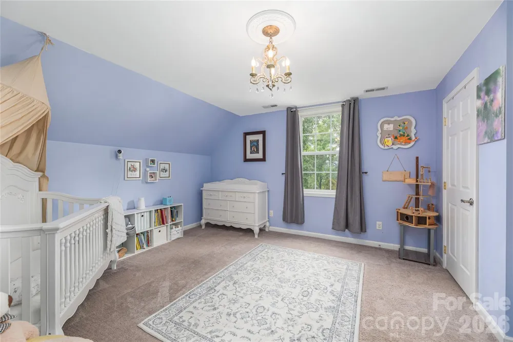 10 E Rolling Acres Drive Weaverville, NC 28787