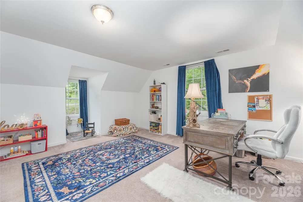 10 E Rolling Acres Drive Weaverville, NC 28787