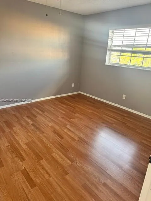 4140 NW 44th Ave #413 Lauderdale Lakes, FL 33319