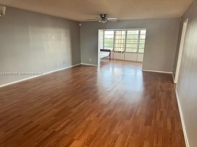 4140 NW 44th Ave #413 Lauderdale Lakes, FL 33319