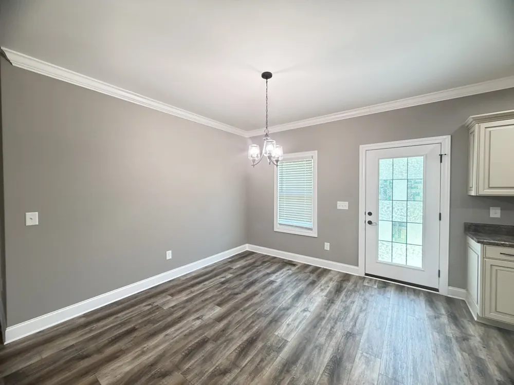 389 Colonial Dr Winchester, TN 37398