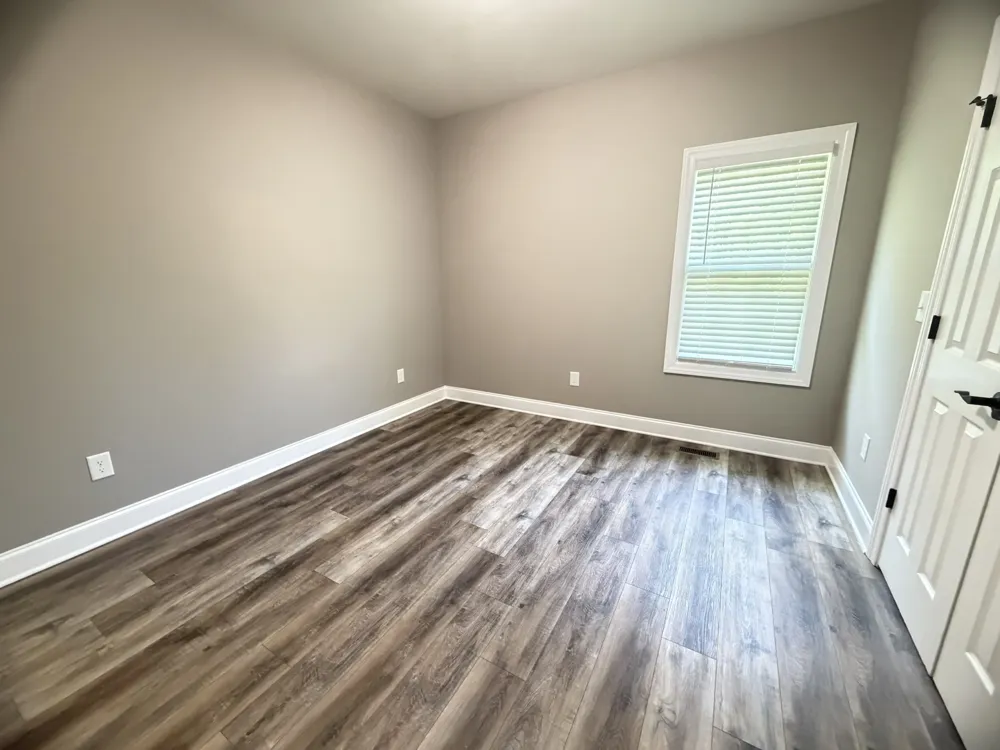389 Colonial Dr Winchester, TN 37398