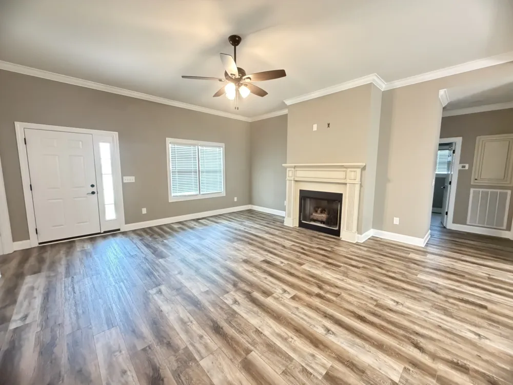 389 Colonial Dr Winchester, TN 37398