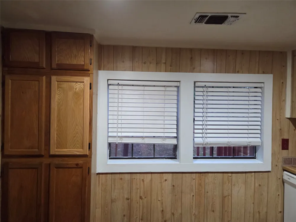 509 S Mill Street Cumby, TX 75433
