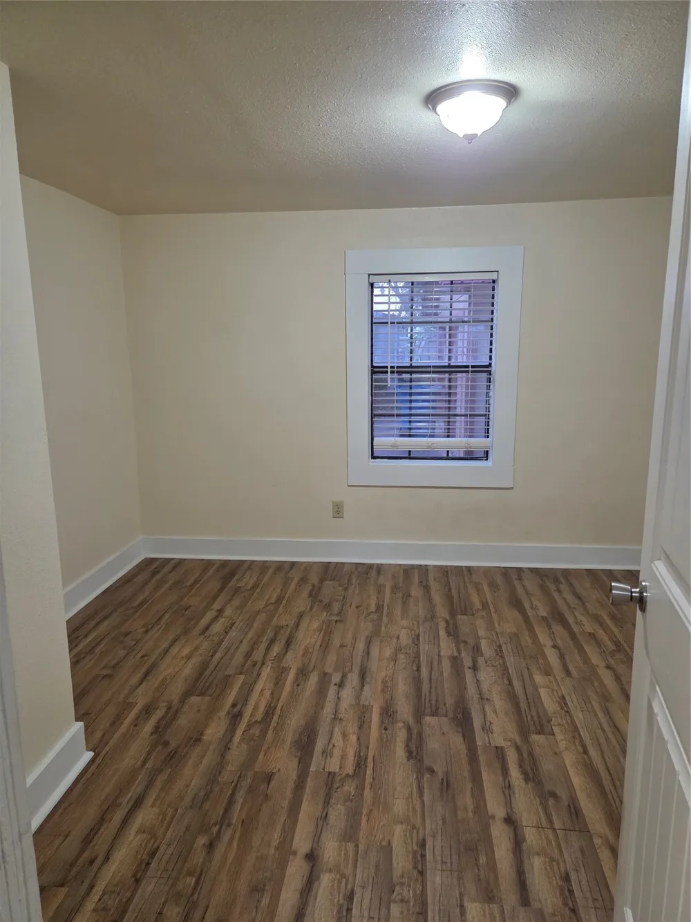 509 S Mill Street Cumby, TX 75433