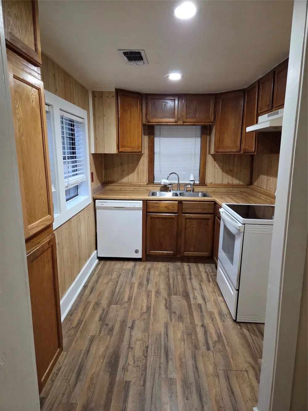 509 S Mill Street Cumby, TX 75433