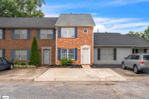 404 W Townes Court
