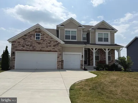 749 SCARLET SKY DRIVE