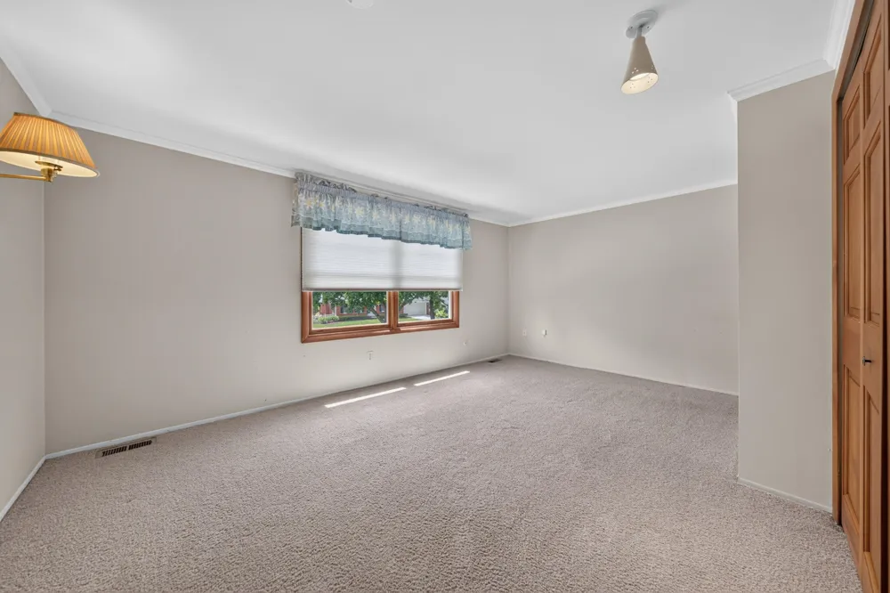 43646 Westridge Lane Northville, MI 48167