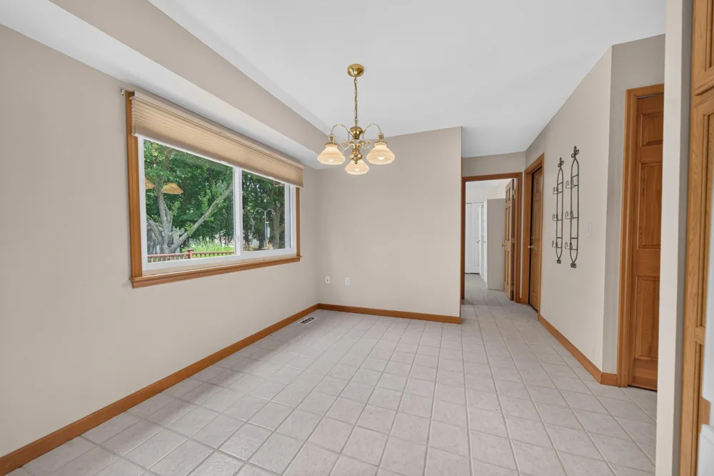 43646 Westridge Lane Northville, MI 48167