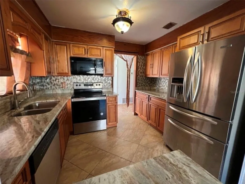 4826 INDIALANTIC DRIVE Orlando, FL 32808