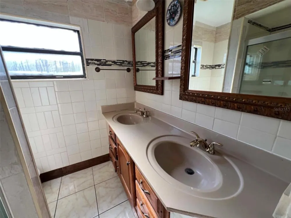 4826 INDIALANTIC DRIVE Orlando, FL 32808