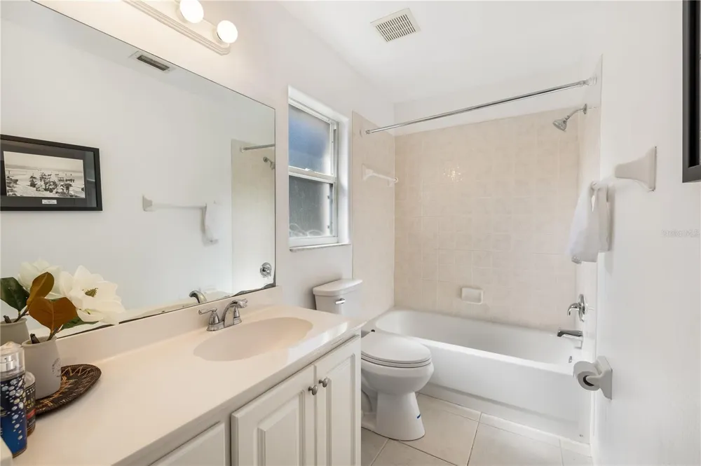 9 SHERRINGTON DRIVE Ormond Beach, FL 32174