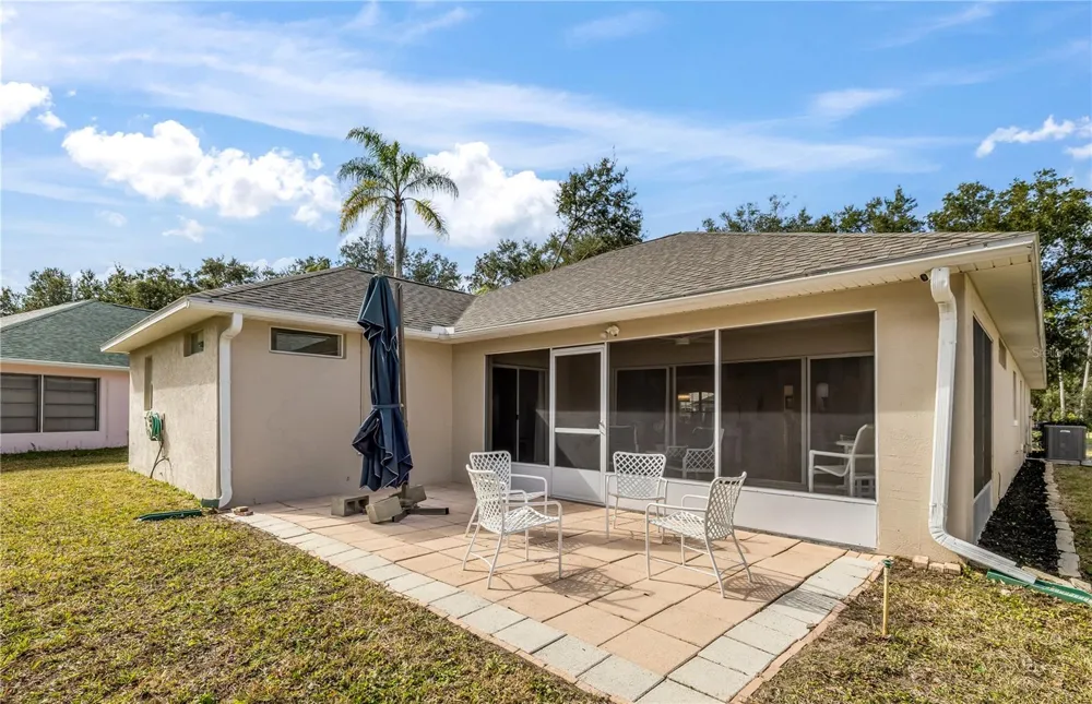 9 SHERRINGTON DRIVE Ormond Beach, FL 32174