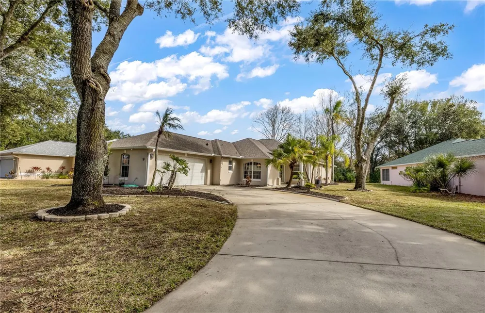 9 SHERRINGTON DRIVE Ormond Beach, FL 32174