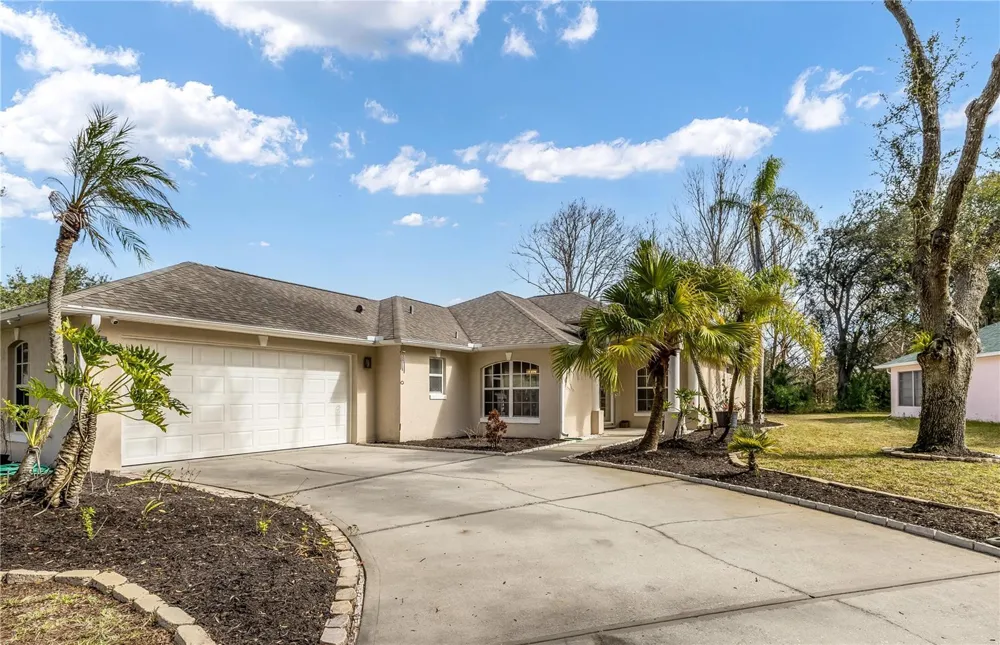 9 SHERRINGTON DRIVE Ormond Beach, FL 32174