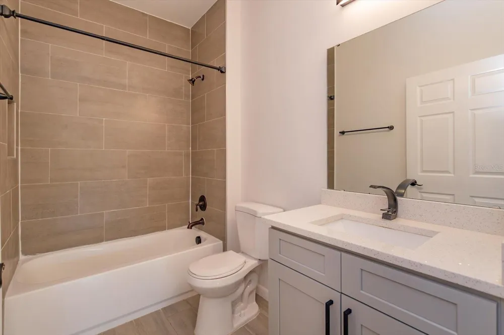 1022 36TH Orlando, FL 32805