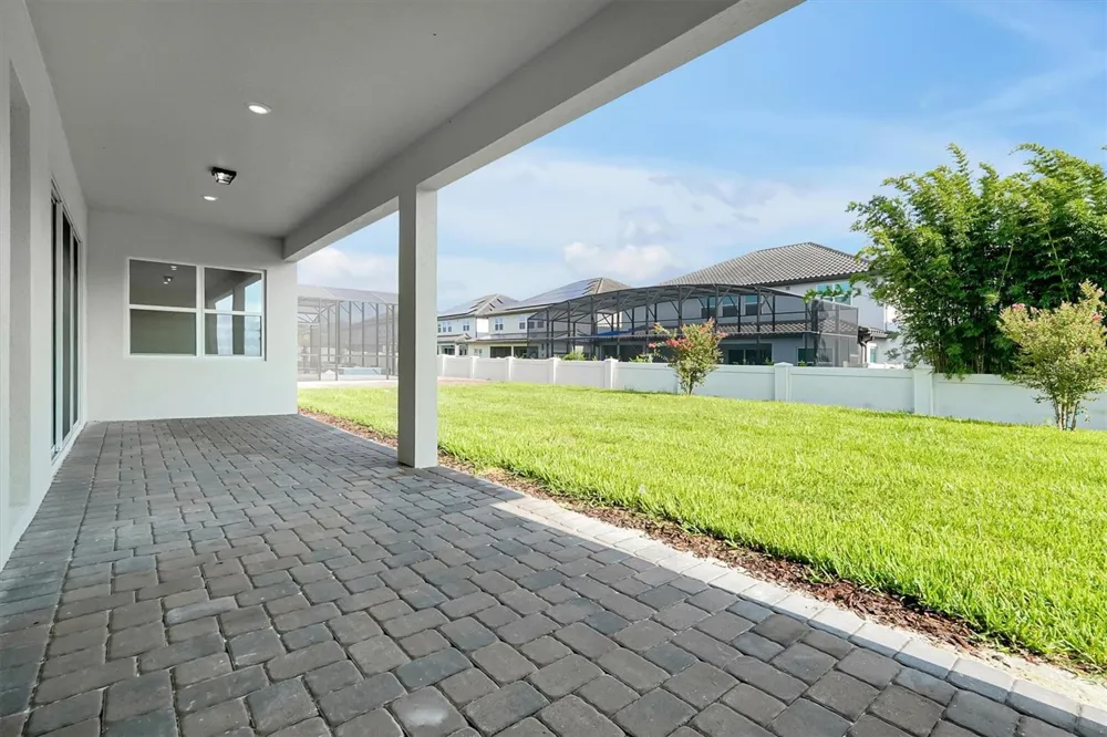 8399 PARK CLIFF WAY Orlando, FL 32836