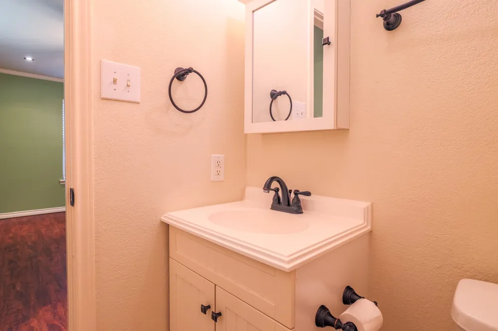 4 Cole Circle Krum, TX 76249