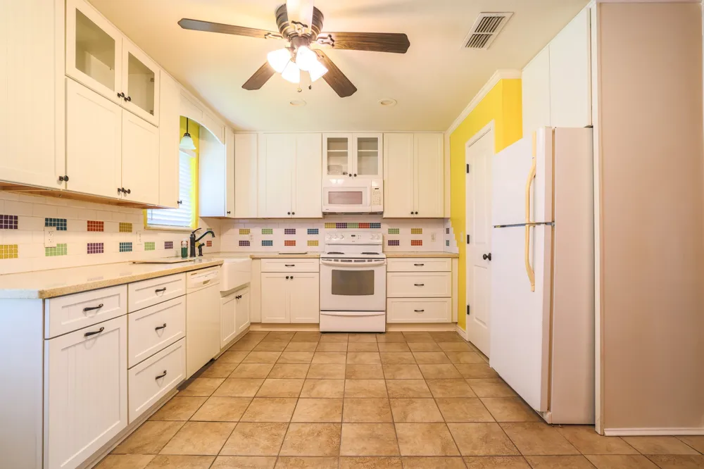 4 Cole Circle Krum, TX 76249