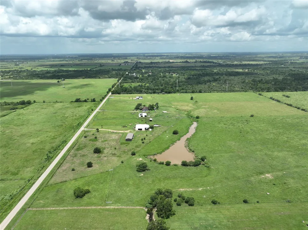Lisa Mae Road Bellville, TX 77418