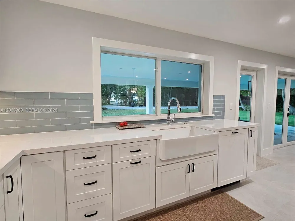 41 Sunset Rd Key Largo, FL 33037