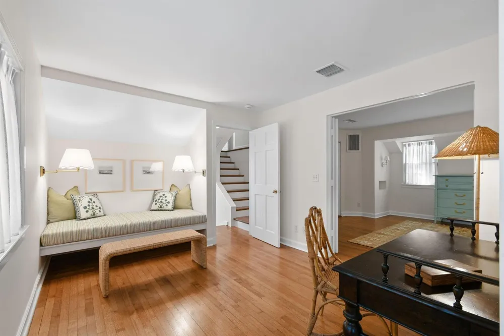 117 VIA VIZCAYA Palm Beach, FL 33480
