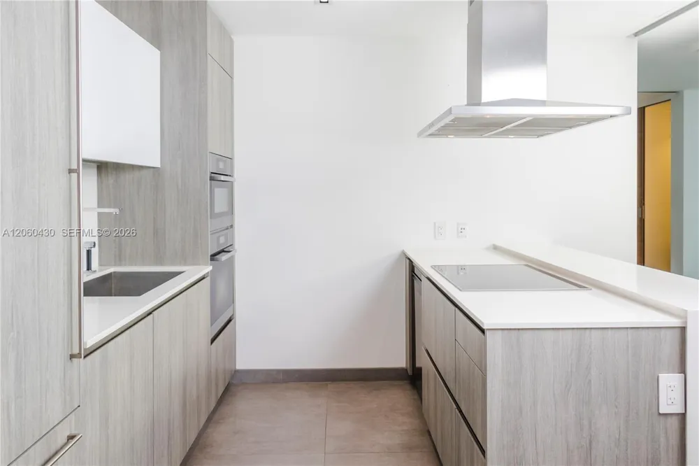 350 Ocean Dr #604N Key Biscayne, FL 33149