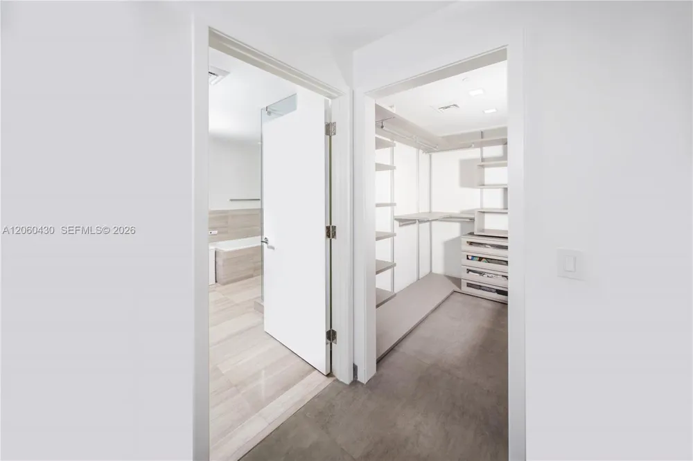 350 Ocean Dr #604N Key Biscayne, FL 33149
