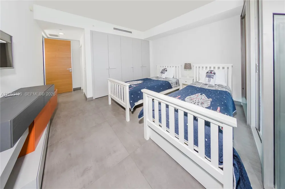 350 Ocean Dr #604N Key Biscayne, FL 33149