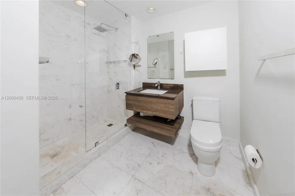 350 Ocean Dr #604N Key Biscayne, FL 33149