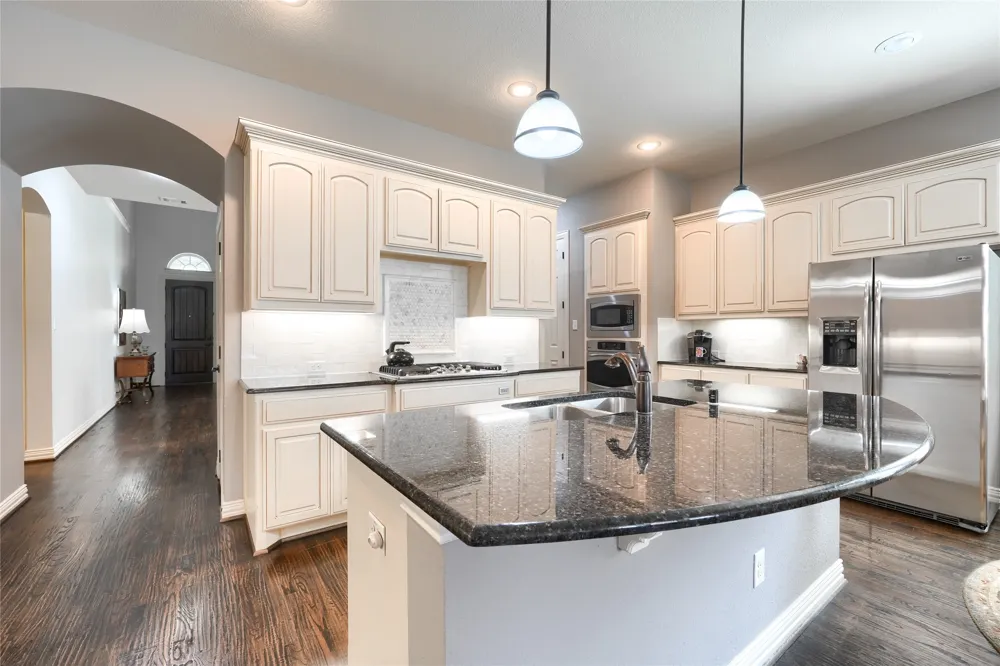 11317 Dujon Lane Dallas, TX 75218
